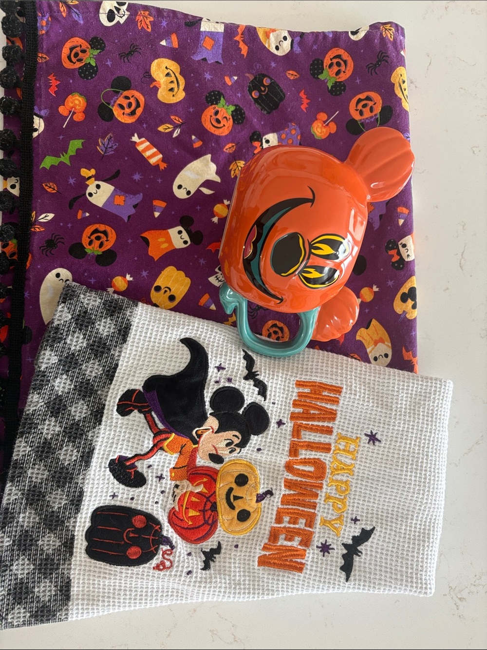 Disney Halloween Mickey Kitchen Towel and Mickey Pumpkin Mug Set